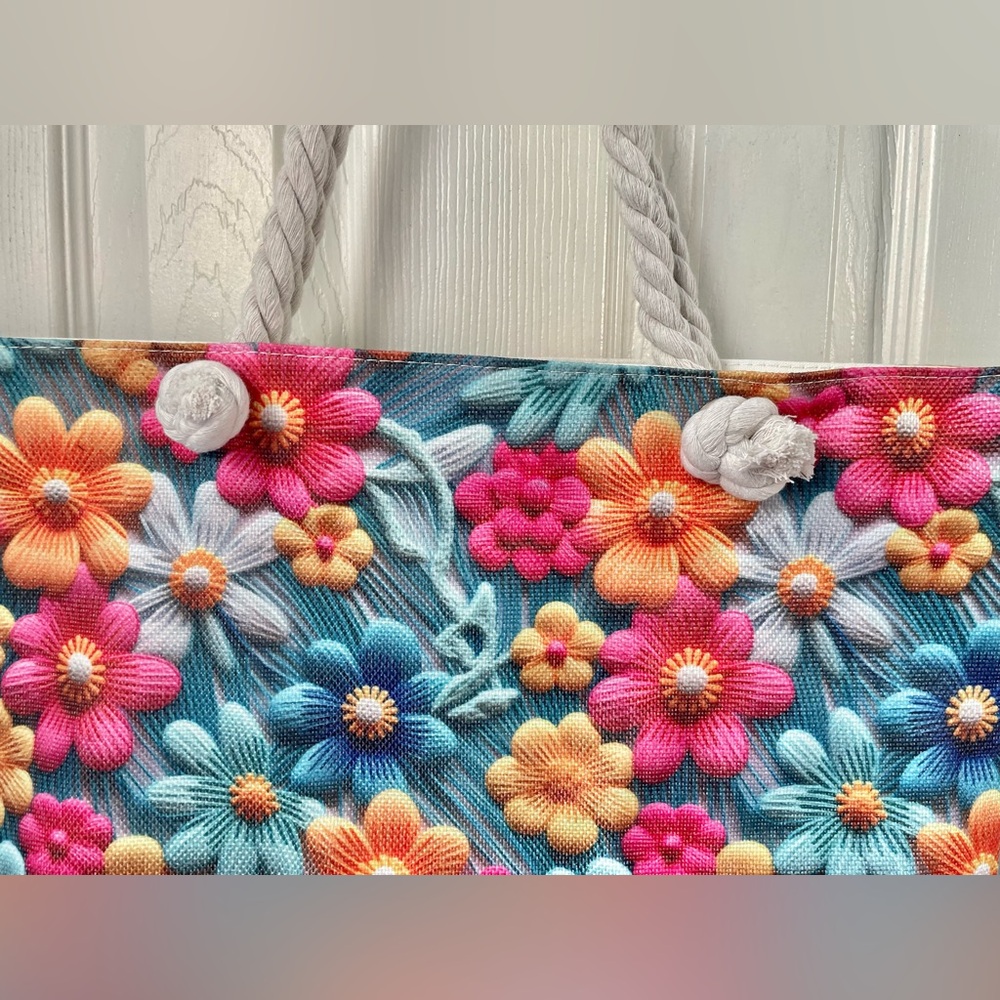NEW Floral Multicolor Tote Bag with Rope Handles - Picture 3 of 7